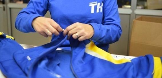 Theresia uniformes para colegios