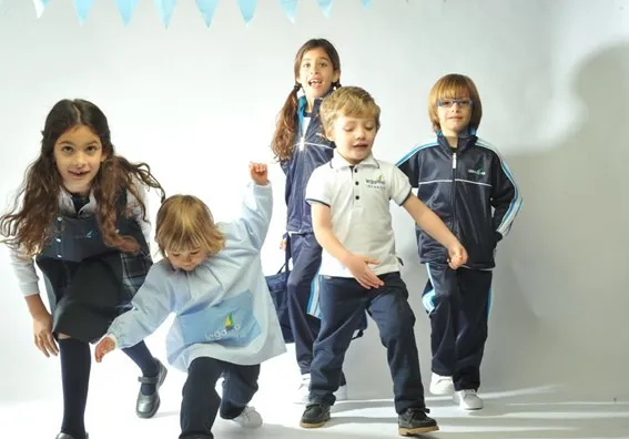 Desgaste en el uniforme de colegio